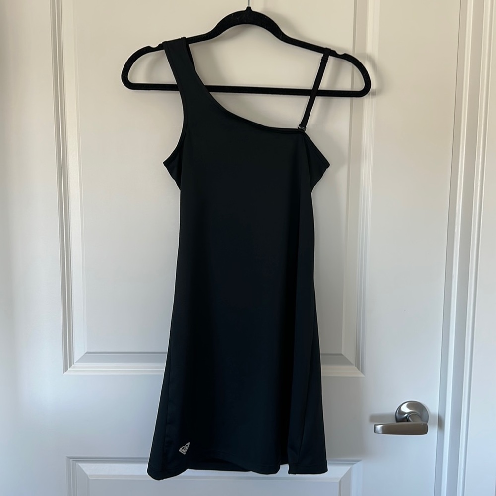 Roxy, black one shoulder exercise dress
